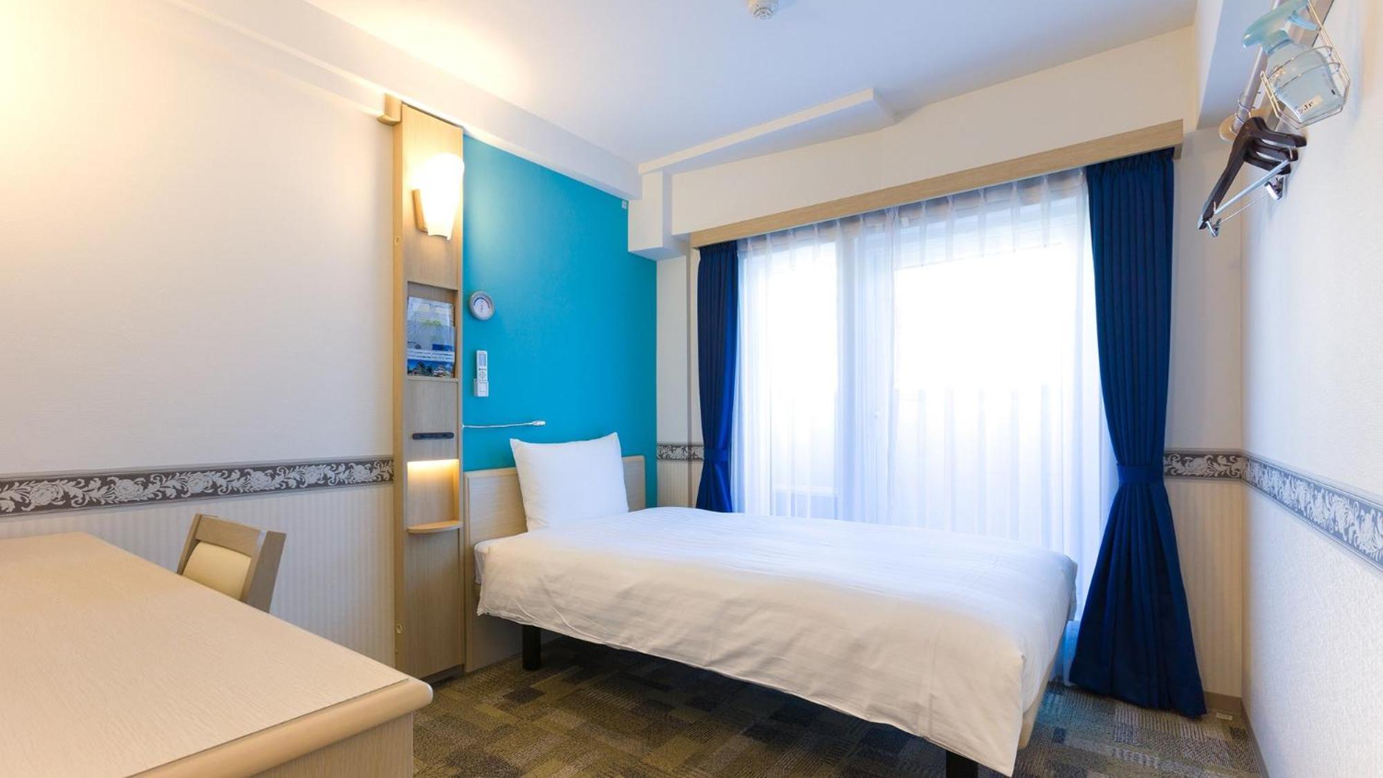 Toyoko Inn Saitama Misato Ekimae المظهر الخارجي الصورة
