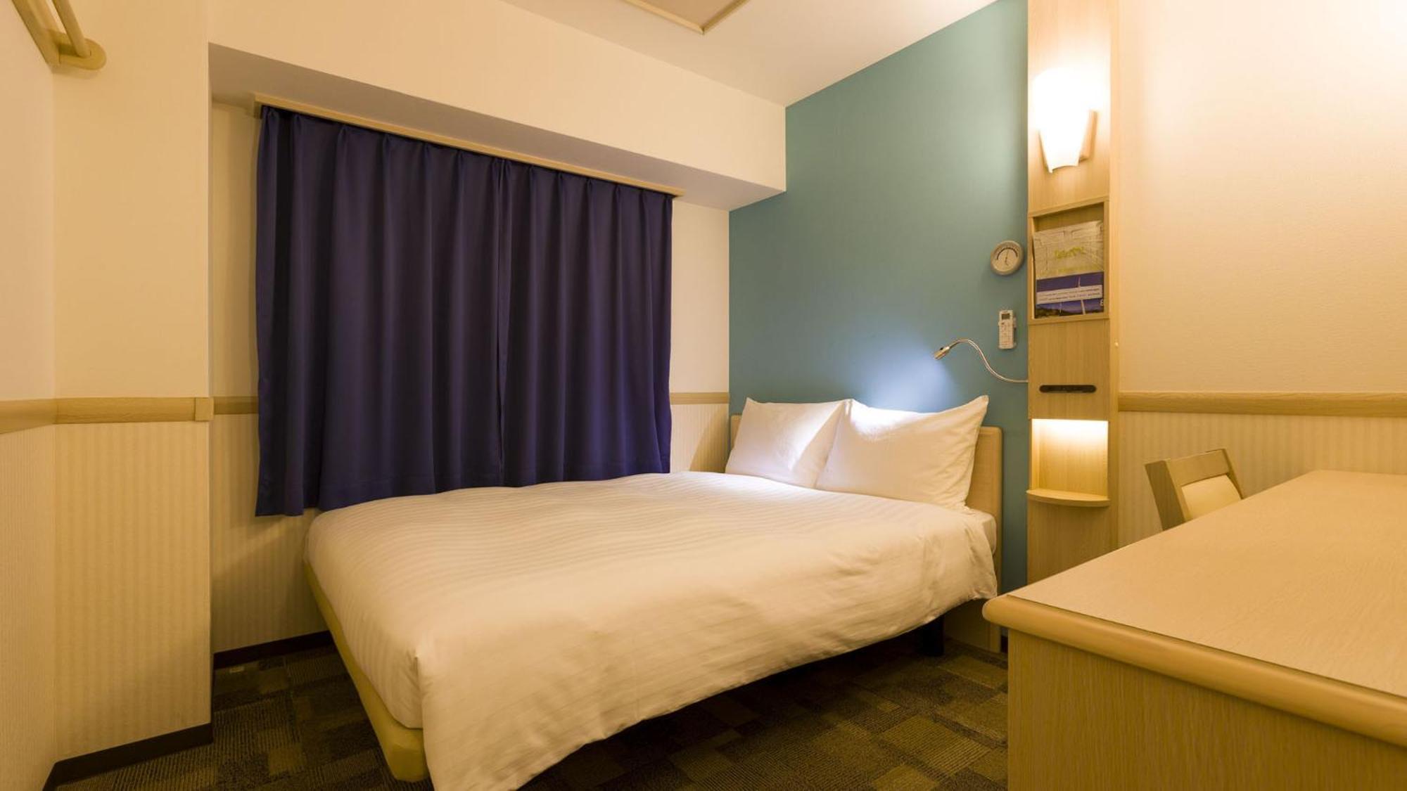 Toyoko Inn Saitama Misato Ekimae الغرفة الصورة